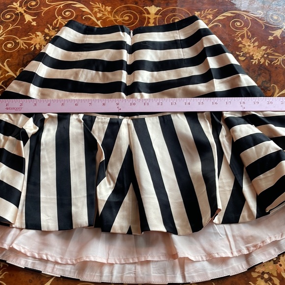 JILL STUART COLLECTION peach & black striped silk mini skirt sz2 waist ~25” - Picture 7 of 8
